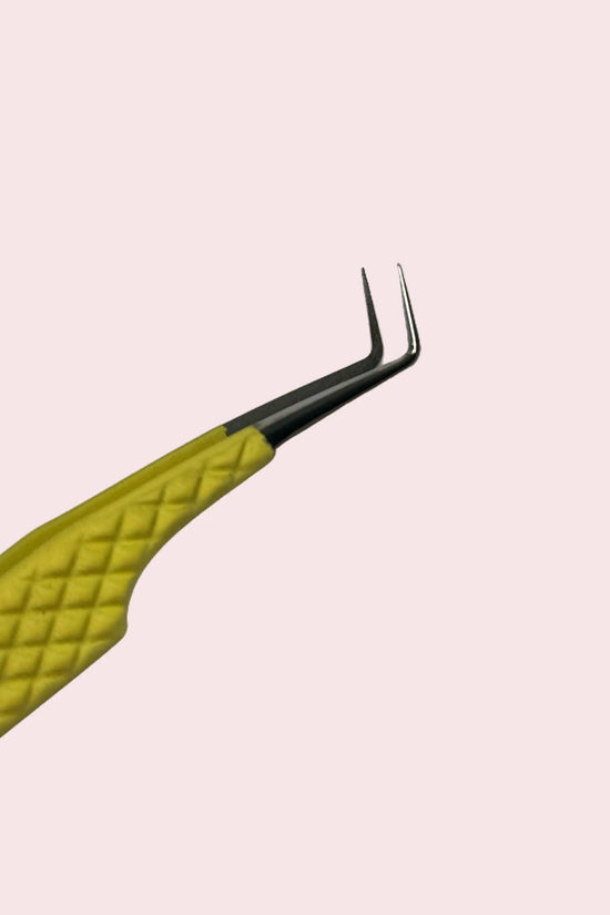 Yellow Eyelash Tweezer - Russian